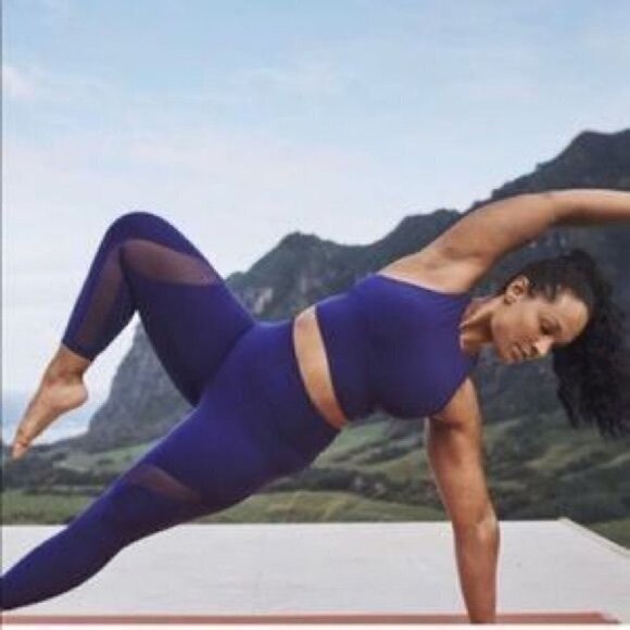 Athleta Salutation Stash Pocket II Blue Purple Mesh 7/8 Tight Leggings Sz XXS - Picture 2 of 12